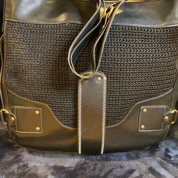 NEW! Fabulous Joan Rivers Classic Collection Purse , Handbag, Pocketbook - Picture 7 of 13